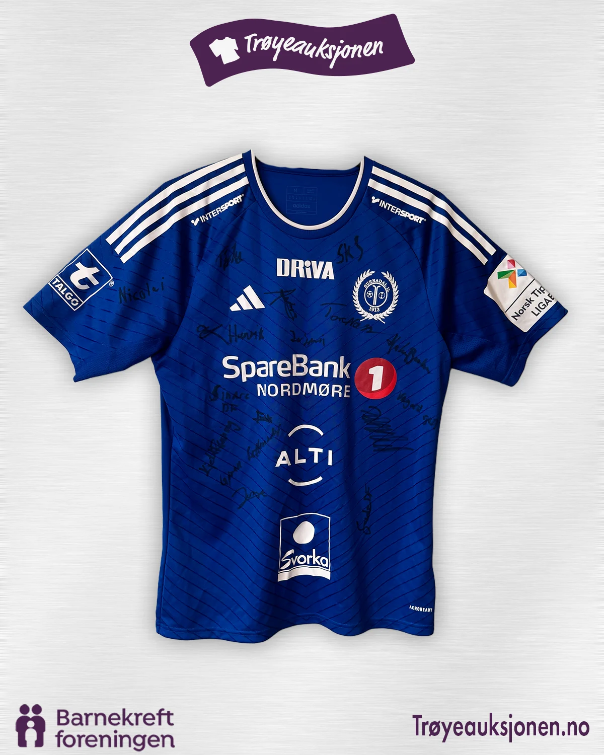 Signert fotballdrakt fra Surnadal, Lagsignert