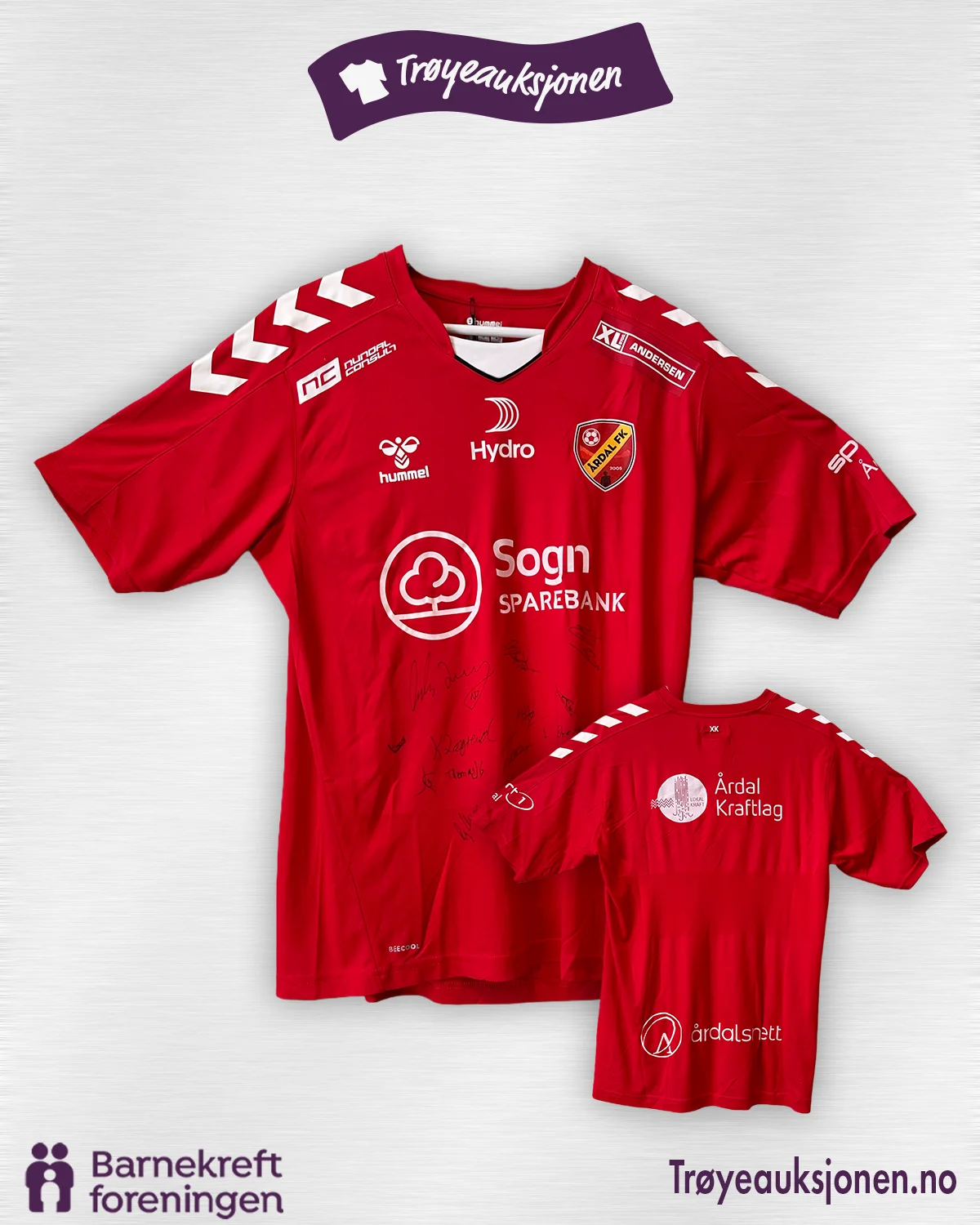 Signert fotballdrakt fra Årdal, Lagsignert