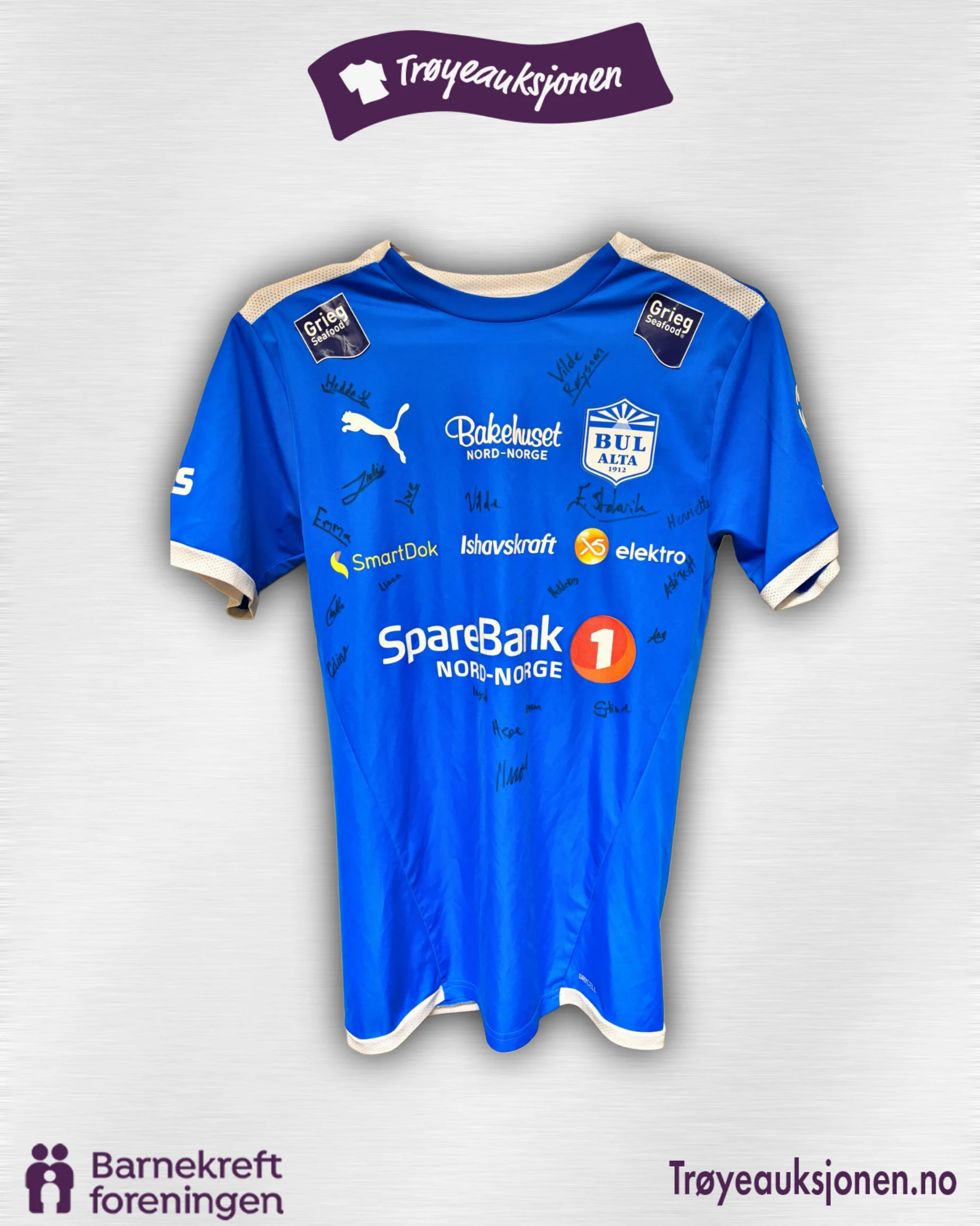 Signert fotballdrakt fra Bossekopp, Kvinner